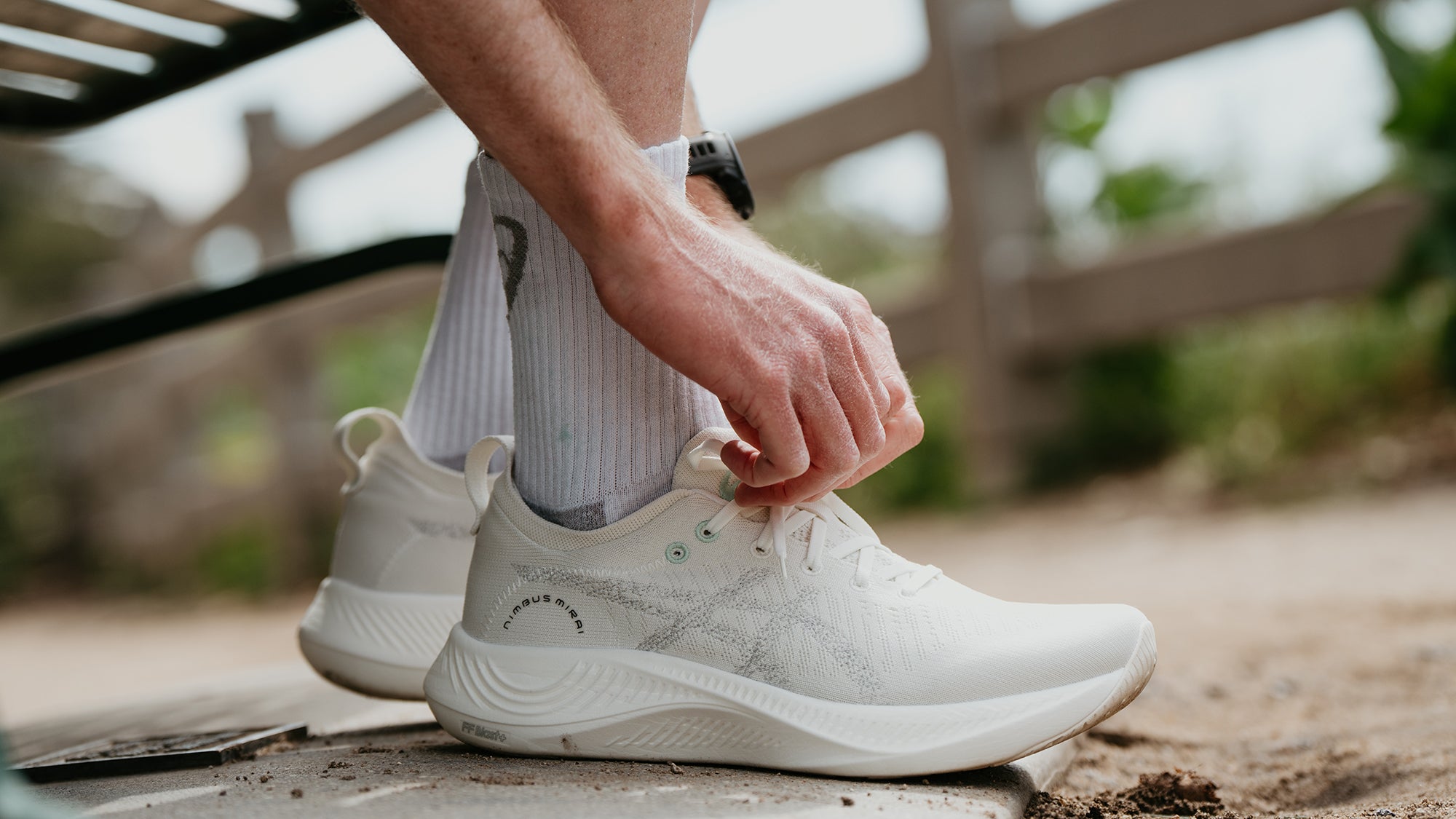 スパイク・シューズ ASICS NIMBUS MIRAI 26cm Amazon.com | ASICS Unisex Nimbus Mirai Running Shoe, 3.5M / 5W