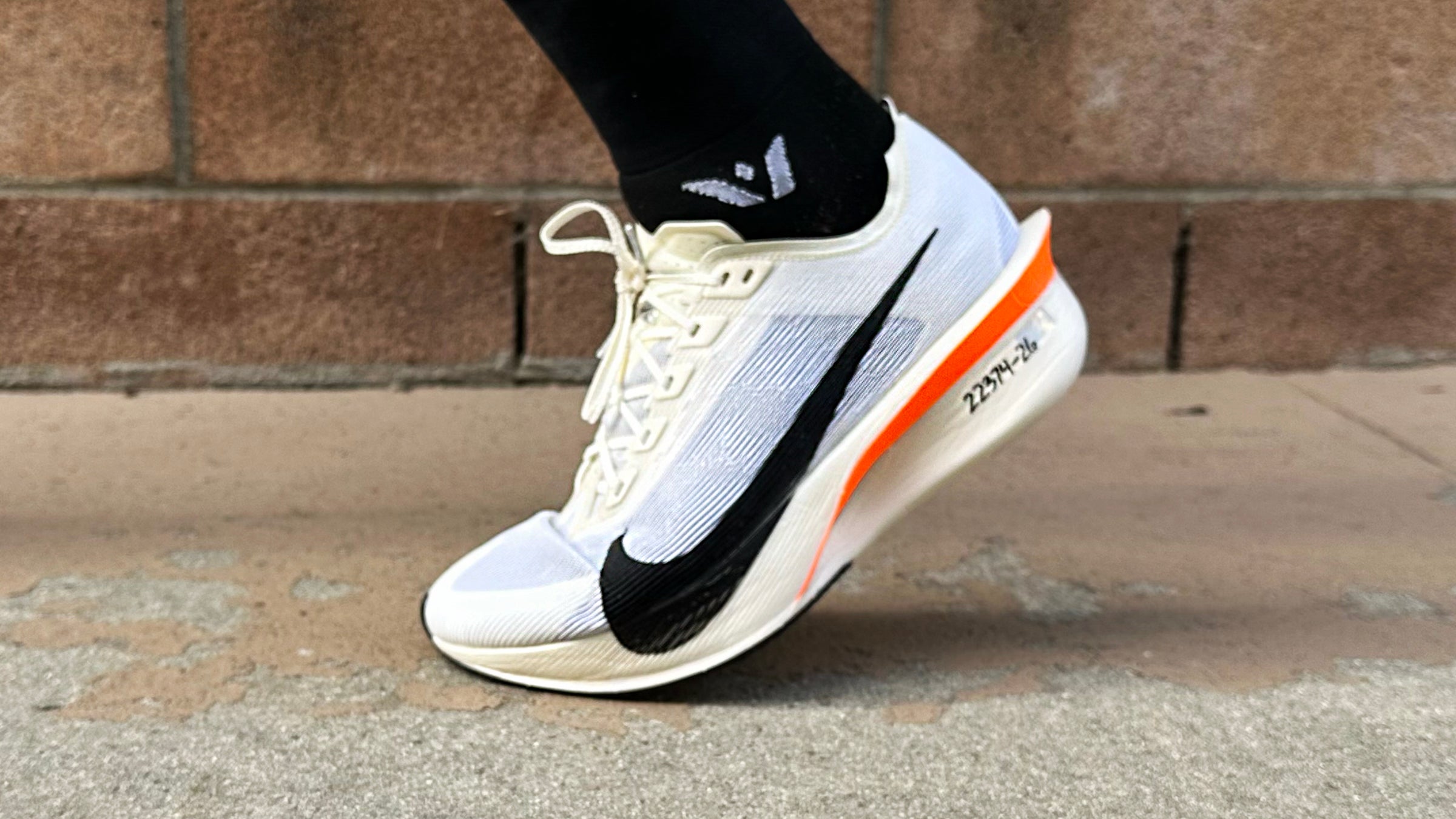 nike zoom x vaporfly 4