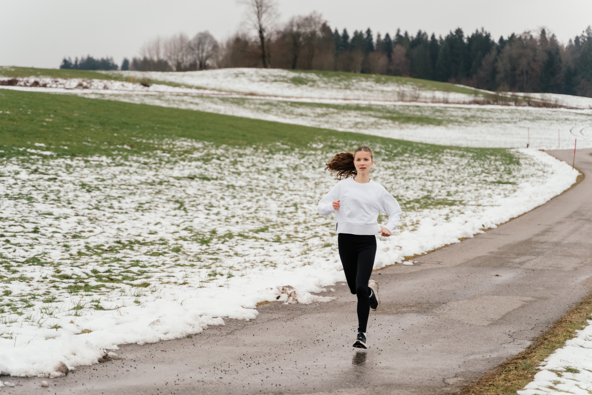 Fat Burning Fat Man In Gym Gear Burn Calories Jog In Place Workout Fat Man  Go, image size:2048x1365